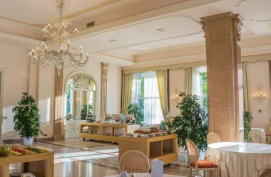 Ονειροκρίτης ξενοδόχος - ξενοδοχείο