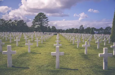 Ονειροκρίτης νεκροταφείο
