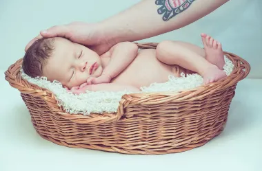 Ονειροκρίτης χάδι - χαϊδεύω