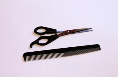 Ονειροκρίτης χτένα - βούρτσα (χτένισμα)