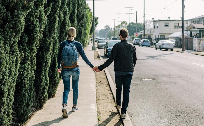 Ονειροκρίτης γνωριμία - ραντεβού