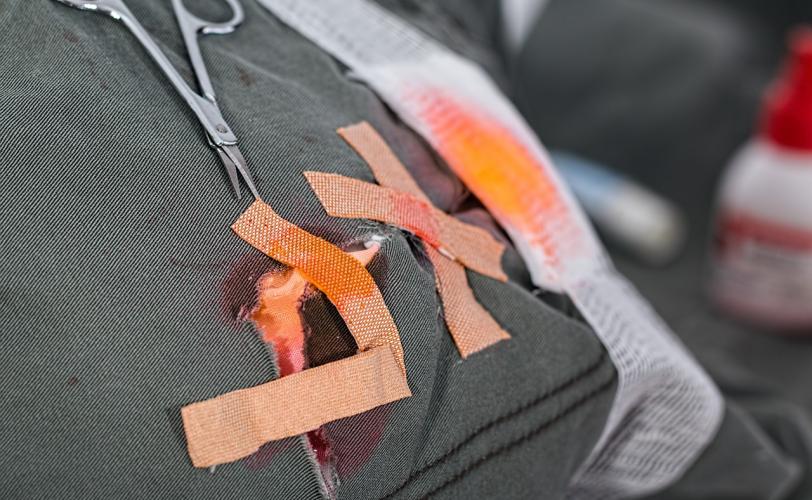 Ονειροκρίτης πληγή (πληγώνω)