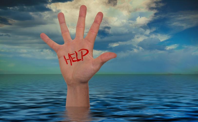 Ονειροκρίτης πνιγμός (πνιγμένος - πνίγομαι)